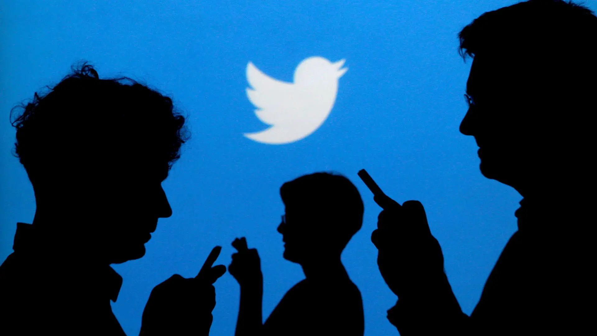 Twitter users experience a “daily limit” error, causing widespread disruption