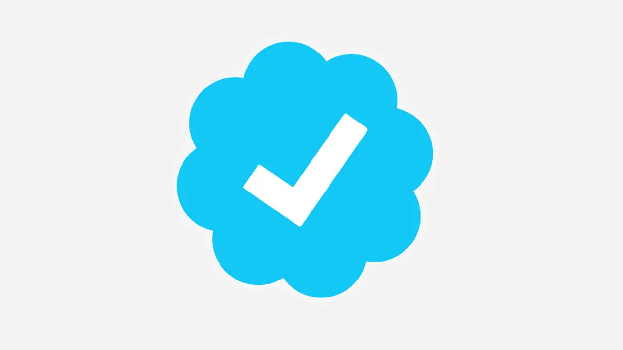 Twitter update makes verified checkmarks hide who paid for Twitter Blue subscription